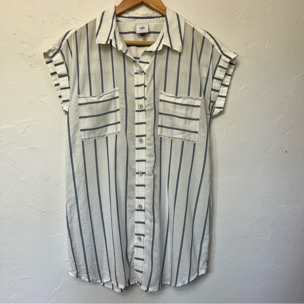 Cabi Cruise Button Up Tunic Top White & Blue Stripe Short Sleeve Size Small 5808